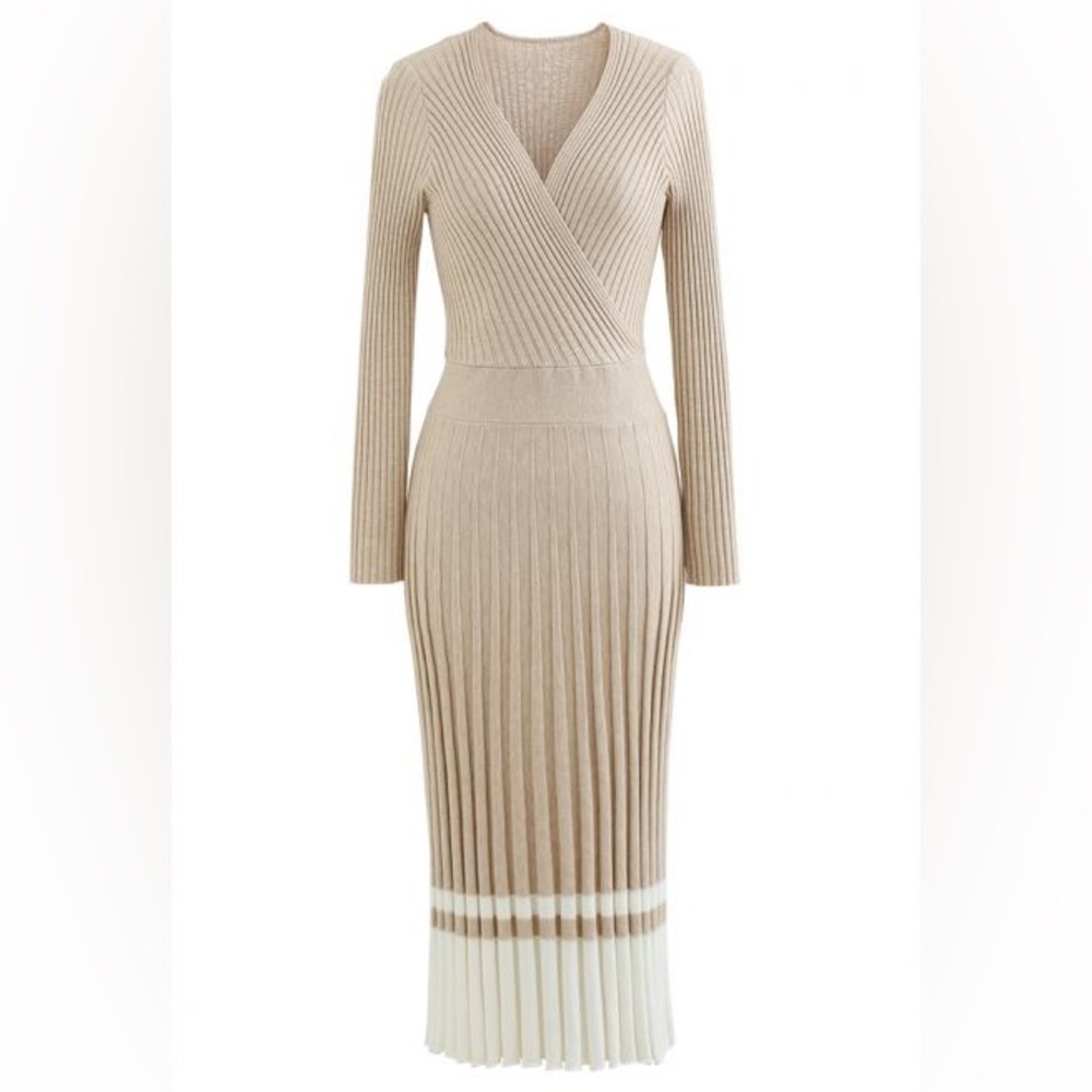Small Elegant Cream Ribbed Knit Dress